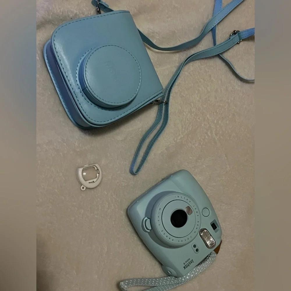 Ice Blue Fujifilm Instax Mini 9 Instant Camera with Matching Case